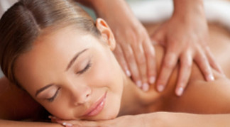 goldbeauty-cocooning-estheticienne-domicile-lattes-massage-relaxant-soins-corps-rituel-gommage