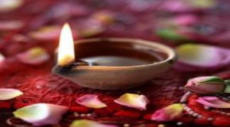 goldbeauty-cocooning-estheticienne-domicile-lattes-massage-relaxant-soins-corps-rituel-massage-azteque